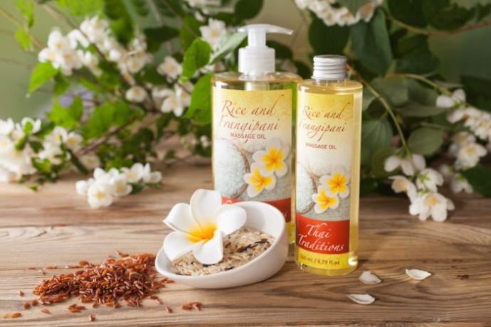 Масло массажное гипоаллергенное Рис и Франджипани (260 мл)