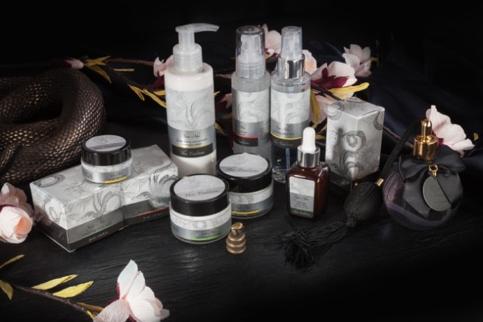 Пилинг-эксфолиант c AHA-кислотами для лица Храмовая Гадюка (50 мл)