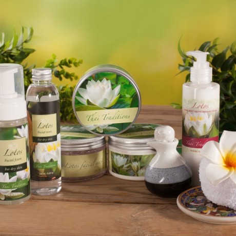 Скраб для лица Лотос (250 мл)